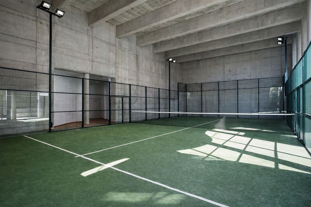 4 quarto Apartamento para venda em Estepona com piscina - 999 000 € (Ref: 9744213)