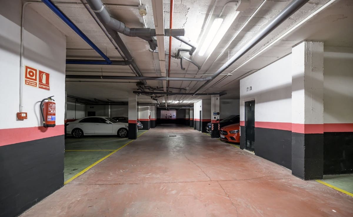 3 sypialnia Apartament na sprzedaż w Estepona z basenem - 659 950 € (Ref: 9744215)