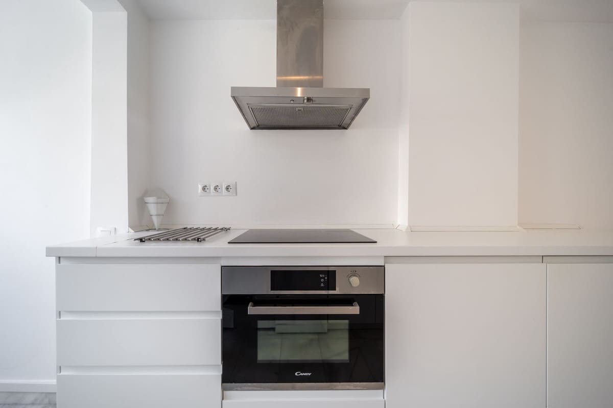 2 chambre Appartement à vendre à Puerto Banus avec piscine - 935 000 € (Ref: 9744219)