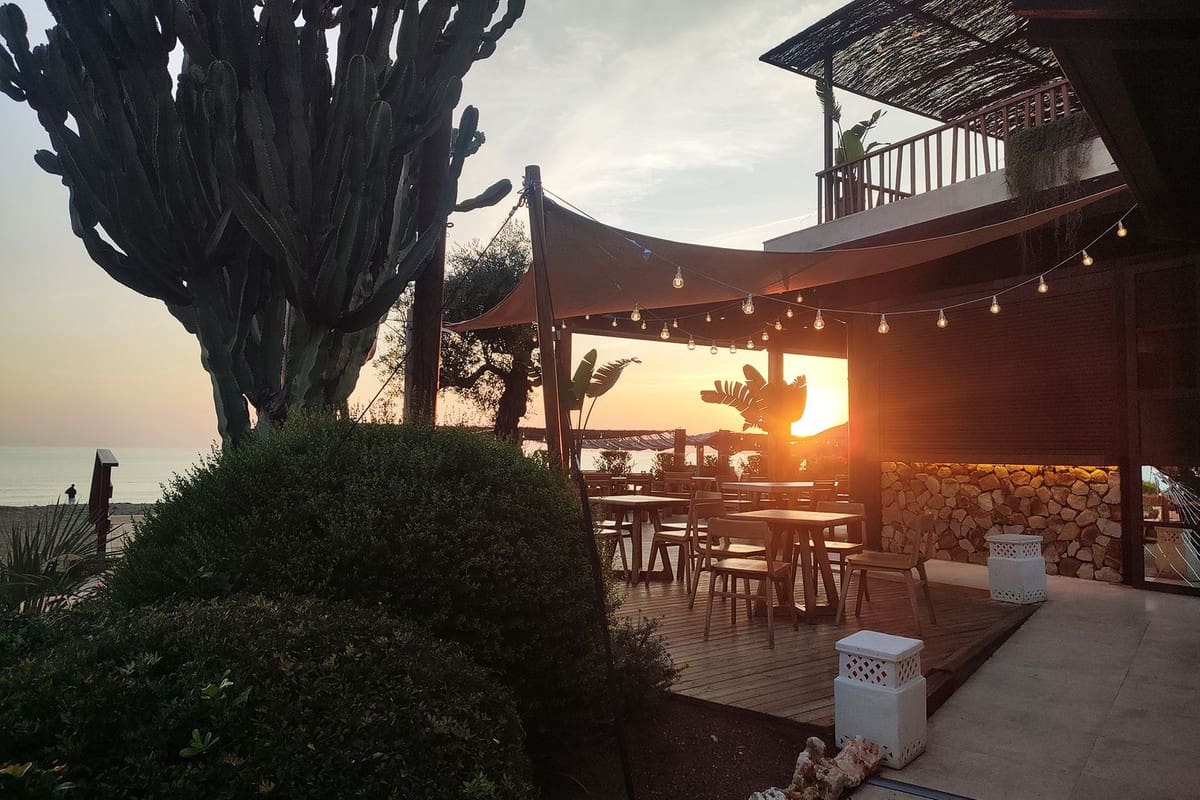 4 sypialnia Apartament na sprzedaż w Estepona z basenem - 1 300 000 € (Ref: 9748234)