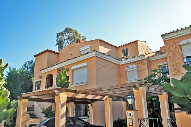 4 sypialnia Apartament na sprzedaż w Guadalmansa, Estepona z basenem - 1 300 000 € (Ref: 9748234)