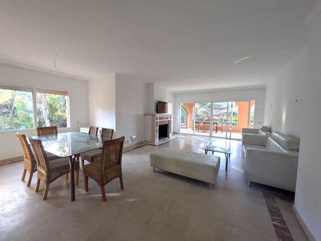 4 sypialnia Apartament na sprzedaż w Resinera-Voladilla, Estepona z basenem - 1 300 000 € (Ref: 9748234)