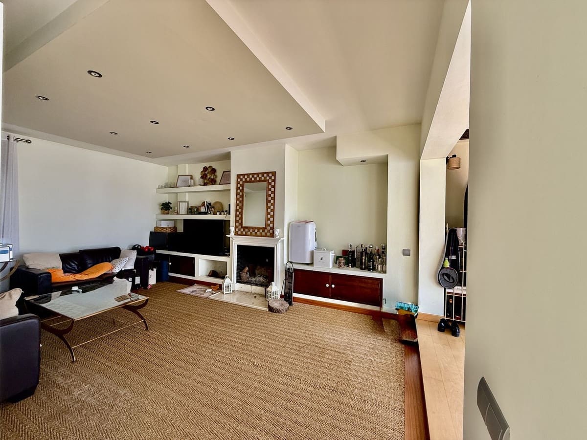 2 soverom Leilighet til salgs i Marbella med svømmebasseng - € 465 000 (Ref: 9748236)