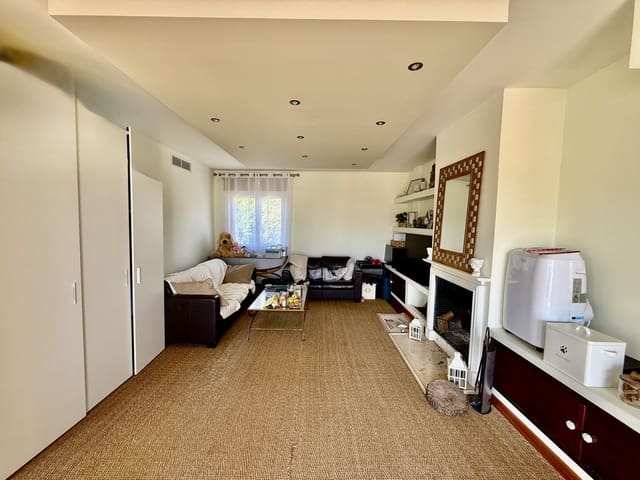 2 soverom Leilighet til salgs i Lomas De Marbella, Marbella med svømmebasseng - € 465 000 (Ref: 9748236)