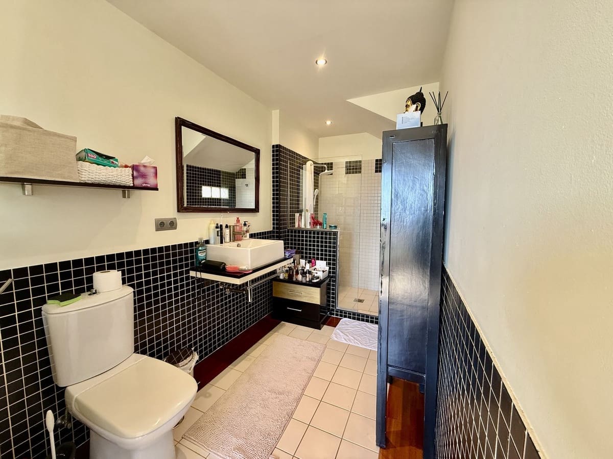 2 soverom Leilighet til salgs i Marbella med svømmebasseng - € 465 000 (Ref: 9748236)