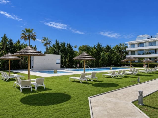 3 sovrum Lägenhet till salu i New Golden Mile, Estepona med pool - 569 000 € (Ref: 9748238)