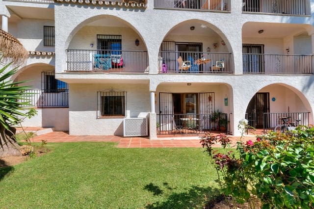 2 soveværelse Lejlighed til salg i Mijas Costa, Mijas med swimmingpool - € 249.000 (Ref: 9748239)