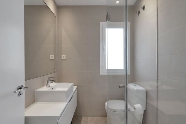 3 sypialnia Apartament na sprzedaż w El Paraiso, Estepona z basenem - 550 000 € (Ref: 9783279)