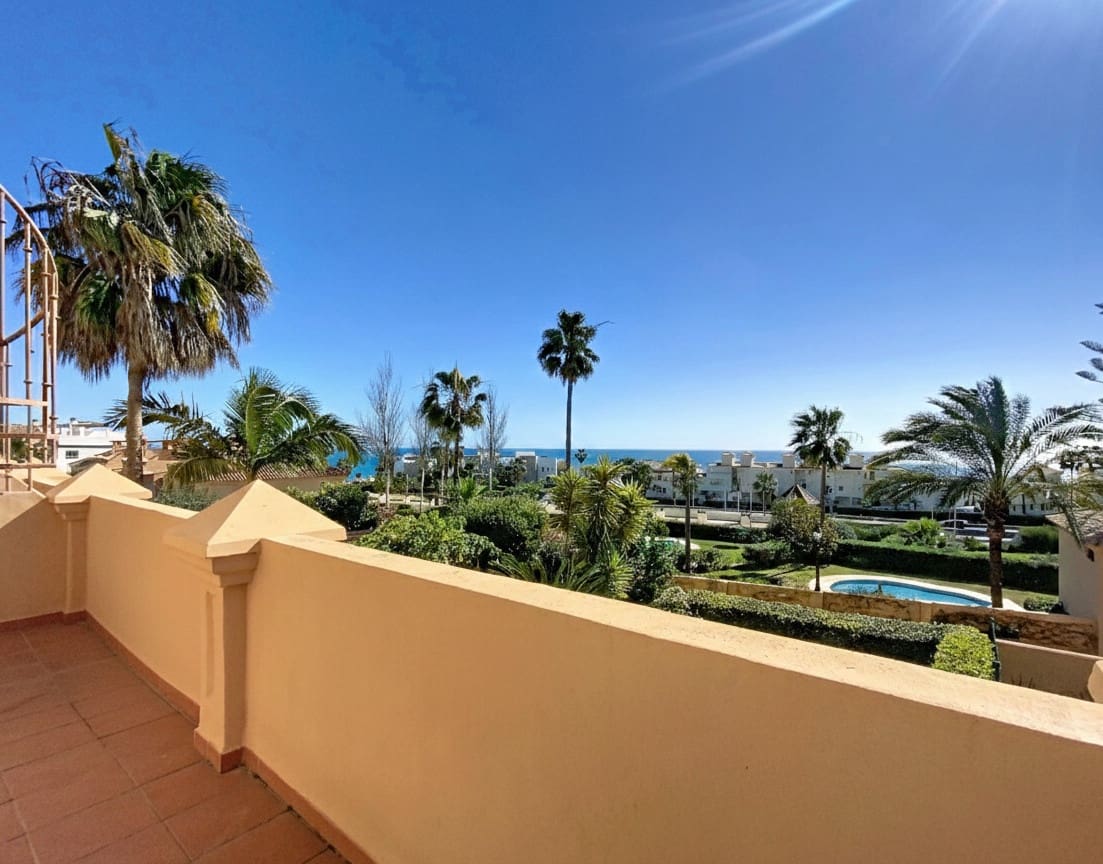 3 soveværelse Byhus til salg i Buenas Noches med swimmingpool - € 450.000 (Ref: 9783280)