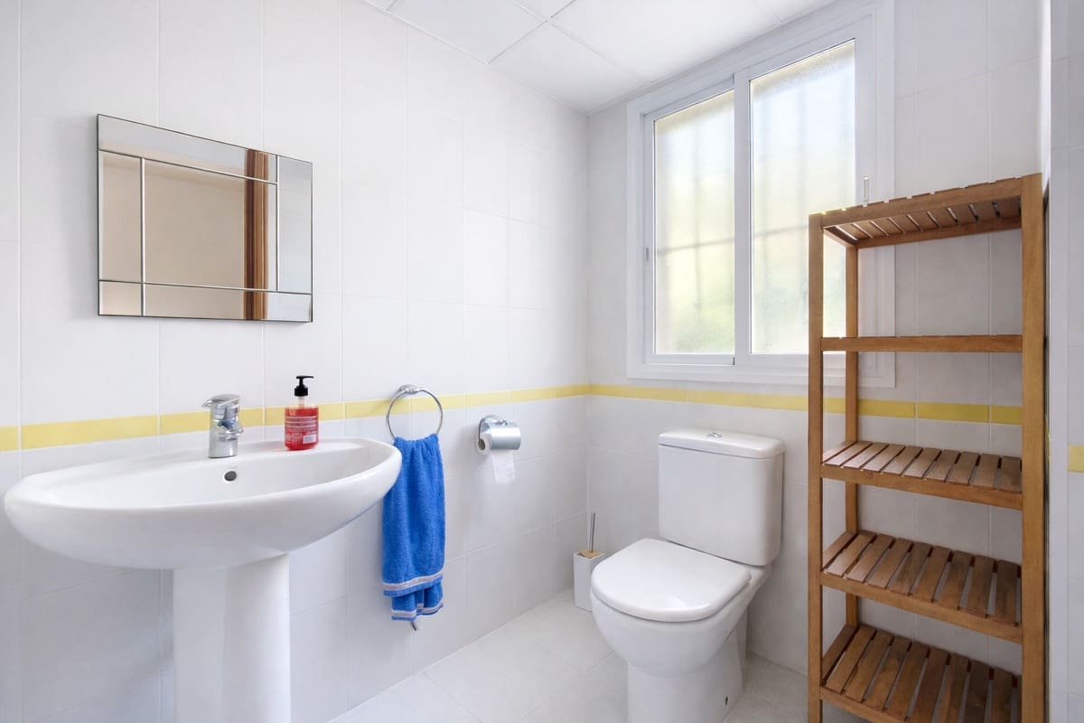 3 soveværelse Byhus til salg i Buenas Noches med swimmingpool - € 450.000 (Ref: 9783280)