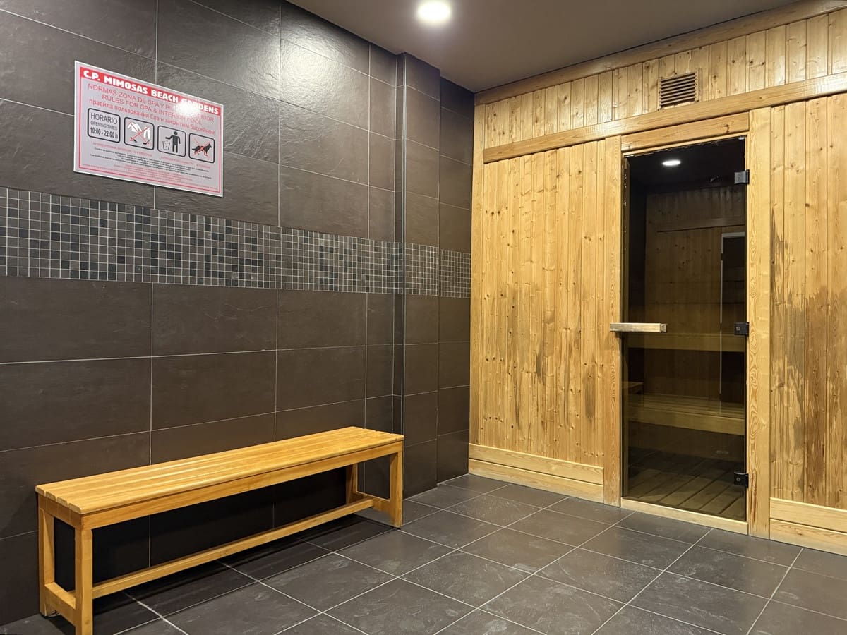 2 sovrum Lägenhet till salu i Puerto Banus med pool - 665 000 € (Ref: 9783284)