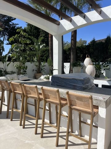 5 chambre Villa/Maison à vendre à San Pedro de Alcántara Pueblo, Marbella avec piscine - 3 495 000 € (Ref: 9783287)