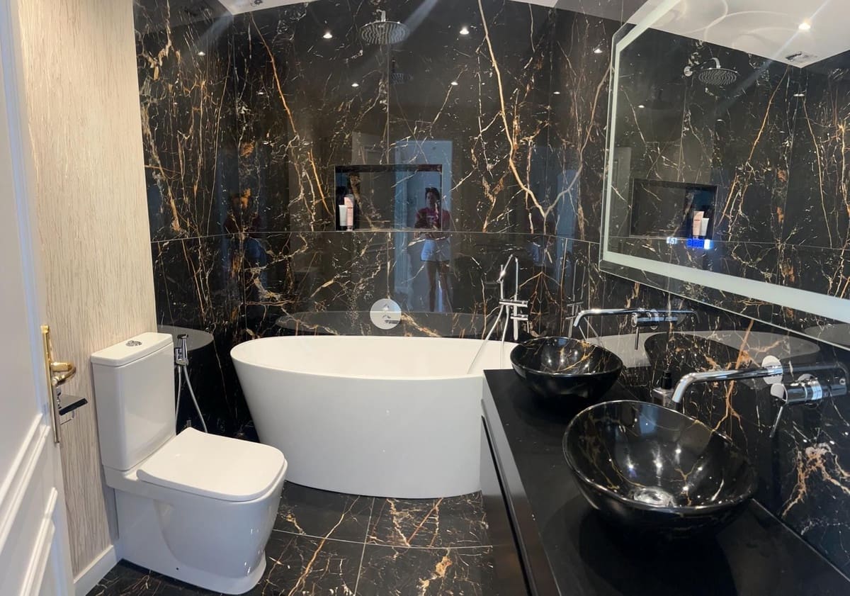 4 makuuhuone Huoneisto myytävänä paikassa Nueva Andalucia mukana uima-altaan - 925 000 € (Ref: 9783289)