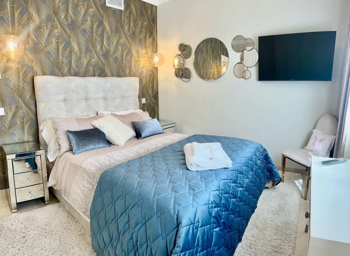 4 makuuhuone Huoneisto myytävänä paikassa Nueva Andalucia mukana uima-altaan - 925 000 € (Ref: 9783289)