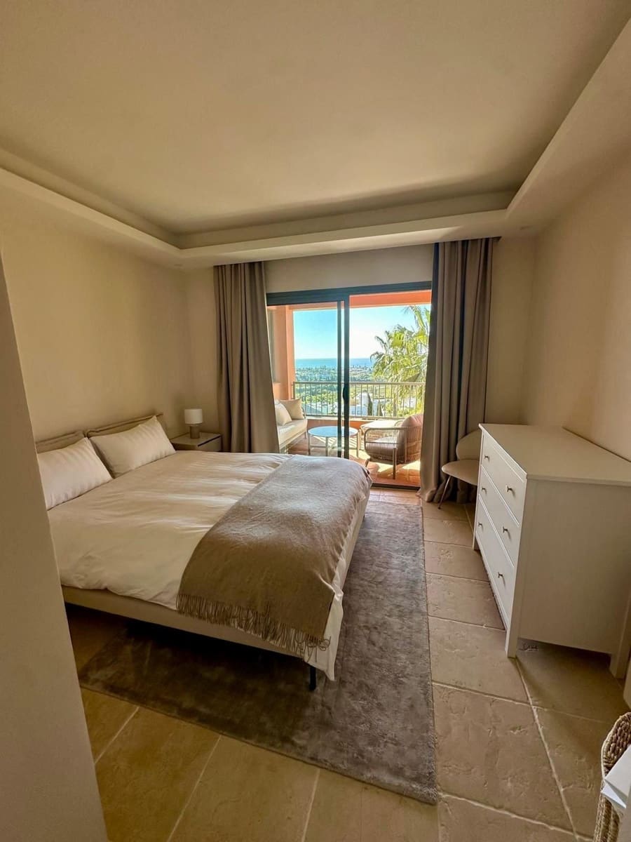 3 soveværelse Lejlighed til salg i Los Flamingos med swimmingpool - € 875.000 (Ref: 9783293)