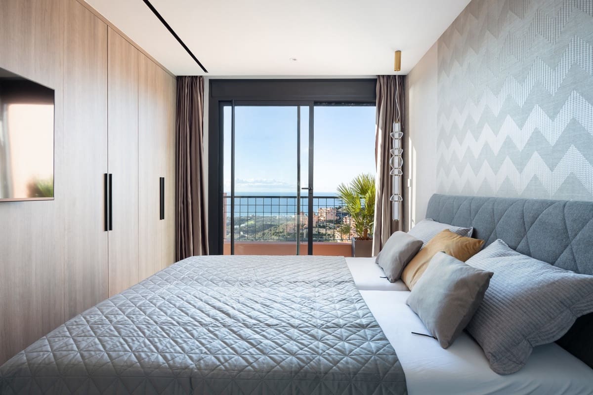 3 soverom Leilighet til salgs i Mijas med svømmebasseng - € 1 169 000 (Ref: 9783294)