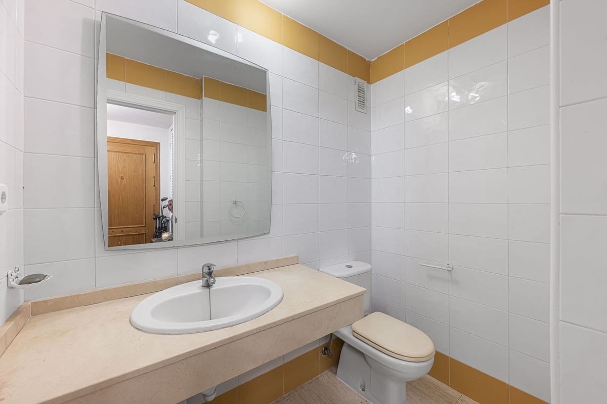 3 quarto Apartamento para venda em San Pedro de Alcantara com piscina - 599 000 € (Ref: 9783298)