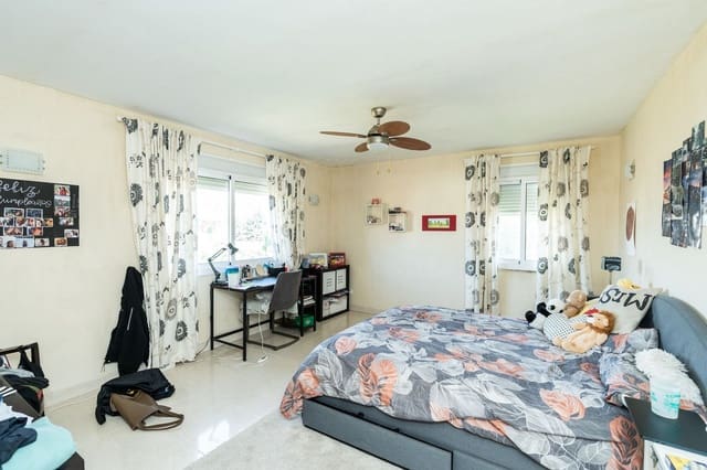 4 chambre Villa/Maison à vendre à Marbesa, Marbella avec piscine - 1 395 000 € (Ref: 9783299)