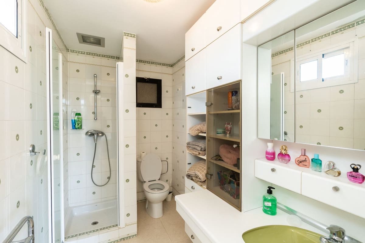 4 bedroom Villa for sale in Marbesa with pool - € 1,395,000 (Ref: 9783299)