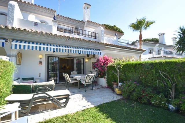 5 sovrum Hus till salu i Cabopino, Marbella med pool - 943 000 € (Ref: 9784135)
