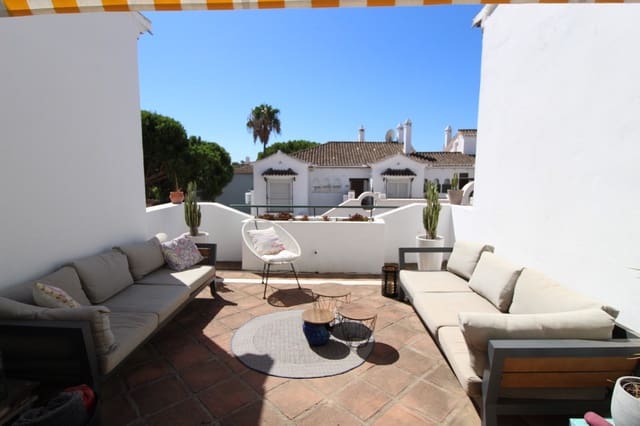 2 soveværelse Penthouse til salg i Atalaya-Isdabe, Estepona med swimmingpool - € 530.000 (Ref: 9813915)