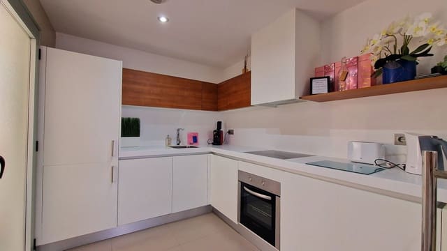 3 quarto Penthouse para venda em San Pedro de Alcántara Pueblo, Marbella com piscina - 669 000 € (Ref: 9813920)