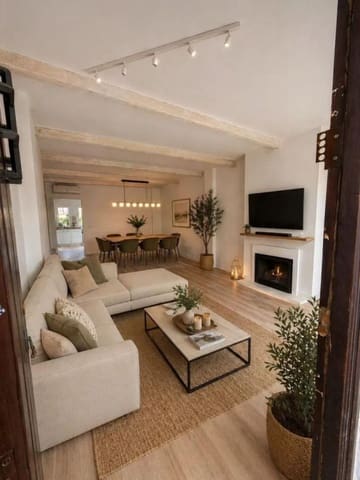 2 slaapkamer Appartement te koop in Parque Central, Estepona met zwembad - € 465.000 (Ref: 9813922)