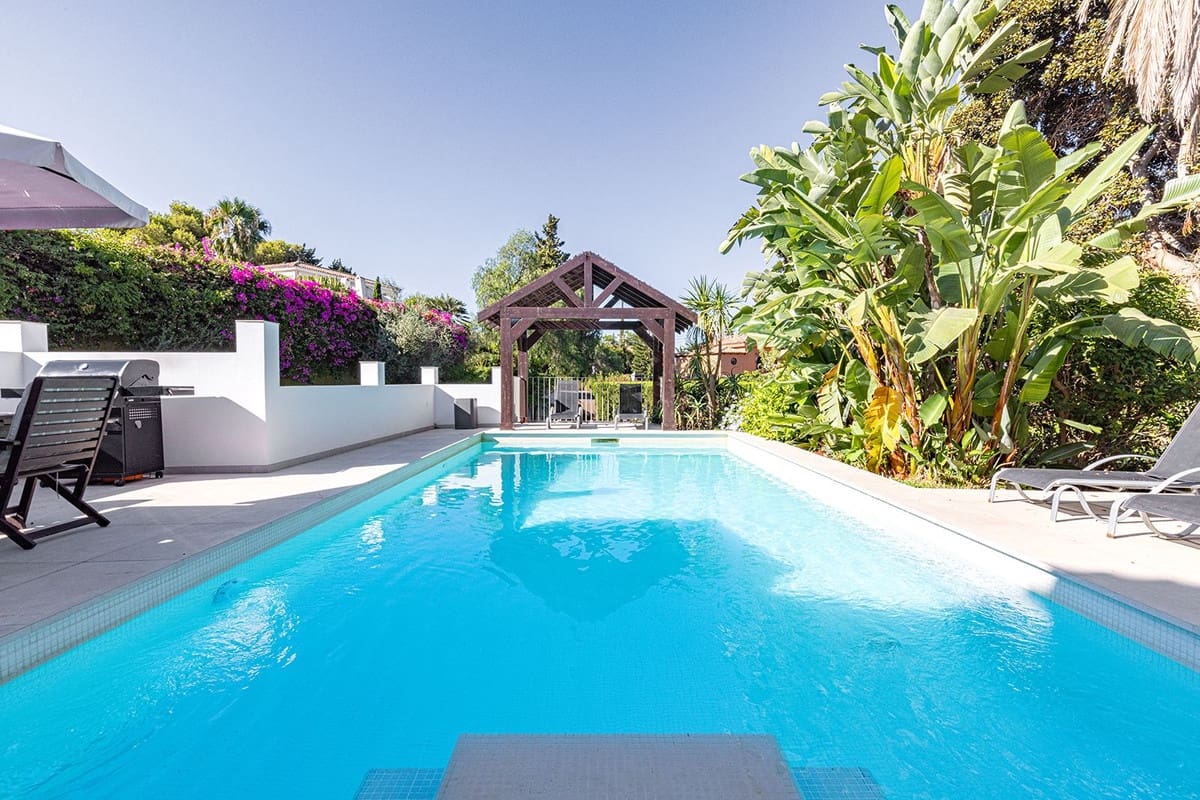 5 camera da letto Villa in vendita in El Rosario con piscina - 2.175.000 € (Rif: 9813925)