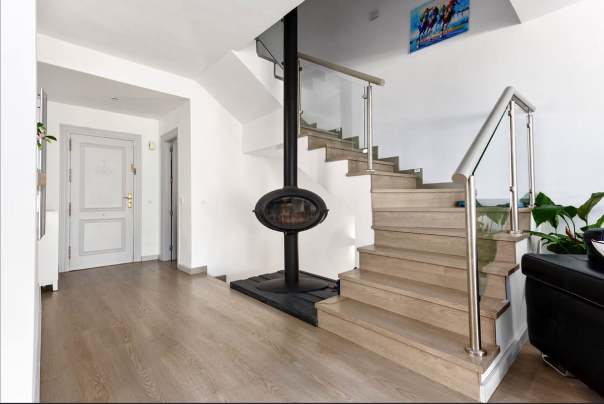 4 sypialnia Dom na sprzedaż w La Quinta - 799 000 € (Ref: 9813926)
