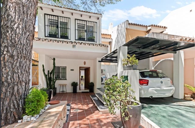 4 sypialnia Dom na sprzedaż w La Quinta, Benahavís - 799 000 € (Ref: 9813926)