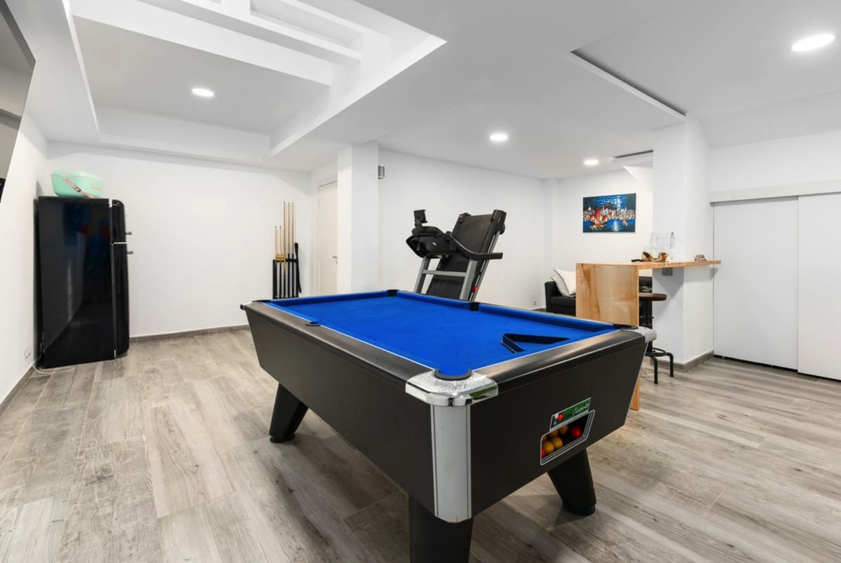 4 sypialnia Dom na sprzedaż w La Quinta - 799 000 € (Ref: 9813926)