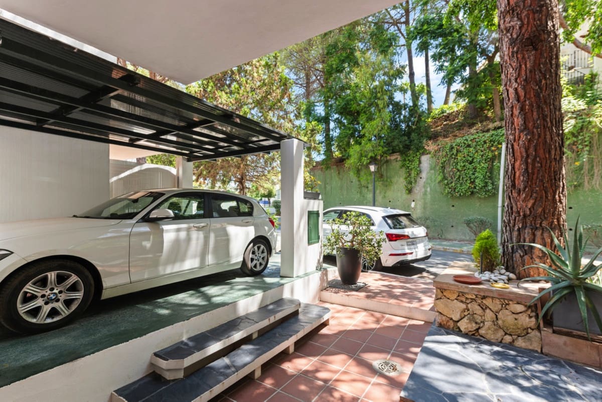 4 sypialnia Dom na sprzedaż w La Quinta - 799 000 € (Ref: 9813926)
