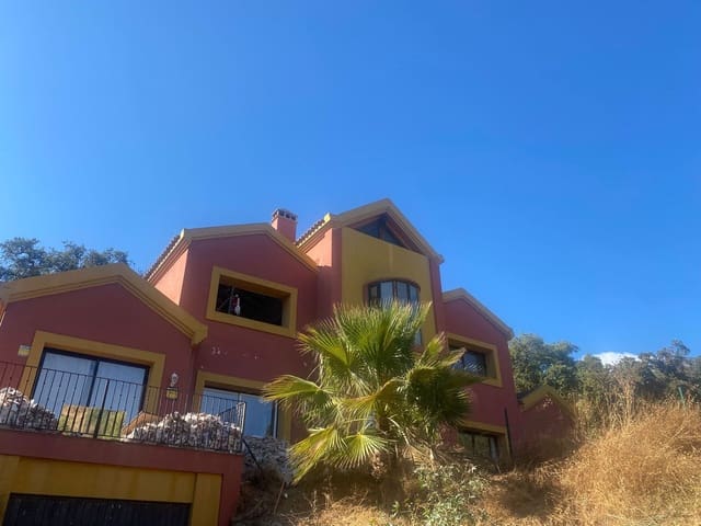 6 makuuhuone Huvila myytävänä paikassa Elviria, Marbella mukana uima-altaan - 1 300 000 € (Ref: 9813927)