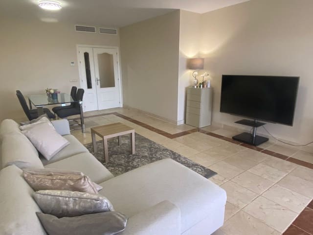 2 slaapkamer Appartement te koop in Atalaya-Isdabe, Estepona met zwembad - € 449.000 (Ref: 9813929)