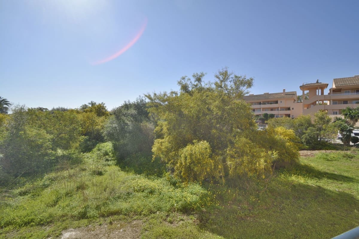 2 sypialnia Apartament na sprzedaż w Elviria z basenem - 375 000 € (Ref: 9846802)