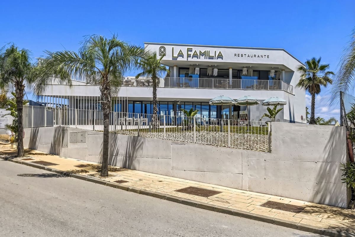 3 bedroom Penthouse for sale in Cancelada with pool - € 520,000 (Ref: 9846804)