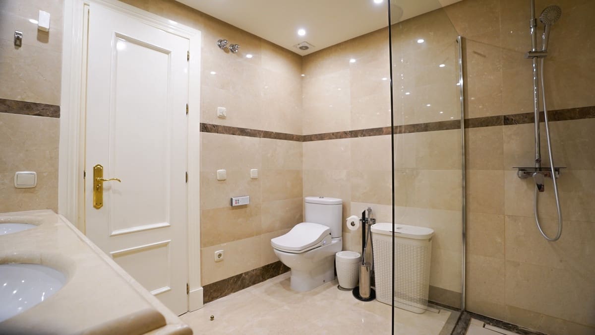 3 camera da letto Attico in vendita in Puerto Banus con piscina - 1.700.000 € (Rif: 9868947)