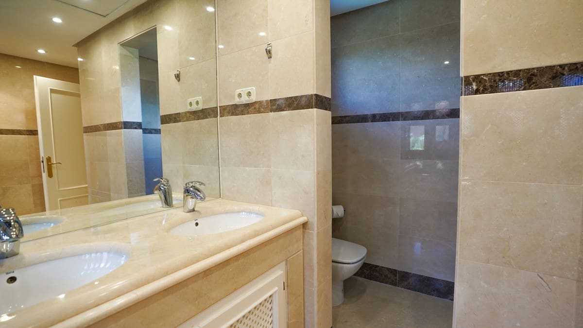 3 camera da letto Attico in vendita in Puerto Banus con piscina - 1.700.000 € (Rif: 9868947)
