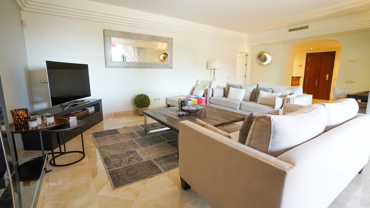 3 camera da letto Attico in vendita in Puerto Banus con piscina - 1.700.000 € (Rif: 9868947)