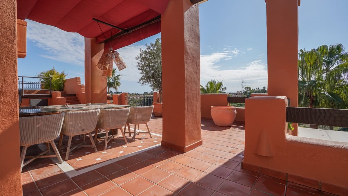 3 camera da letto Attico in vendita in Puerto Banus con piscina - 1.700.000 € (Rif: 9868947)