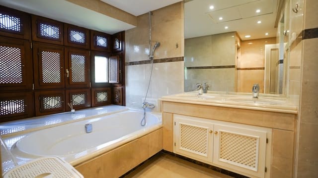 3 camera da letto Attico in vendita in Puerto Banus, Marbella con piscina - 1.700.000 € (Rif: 9868947)