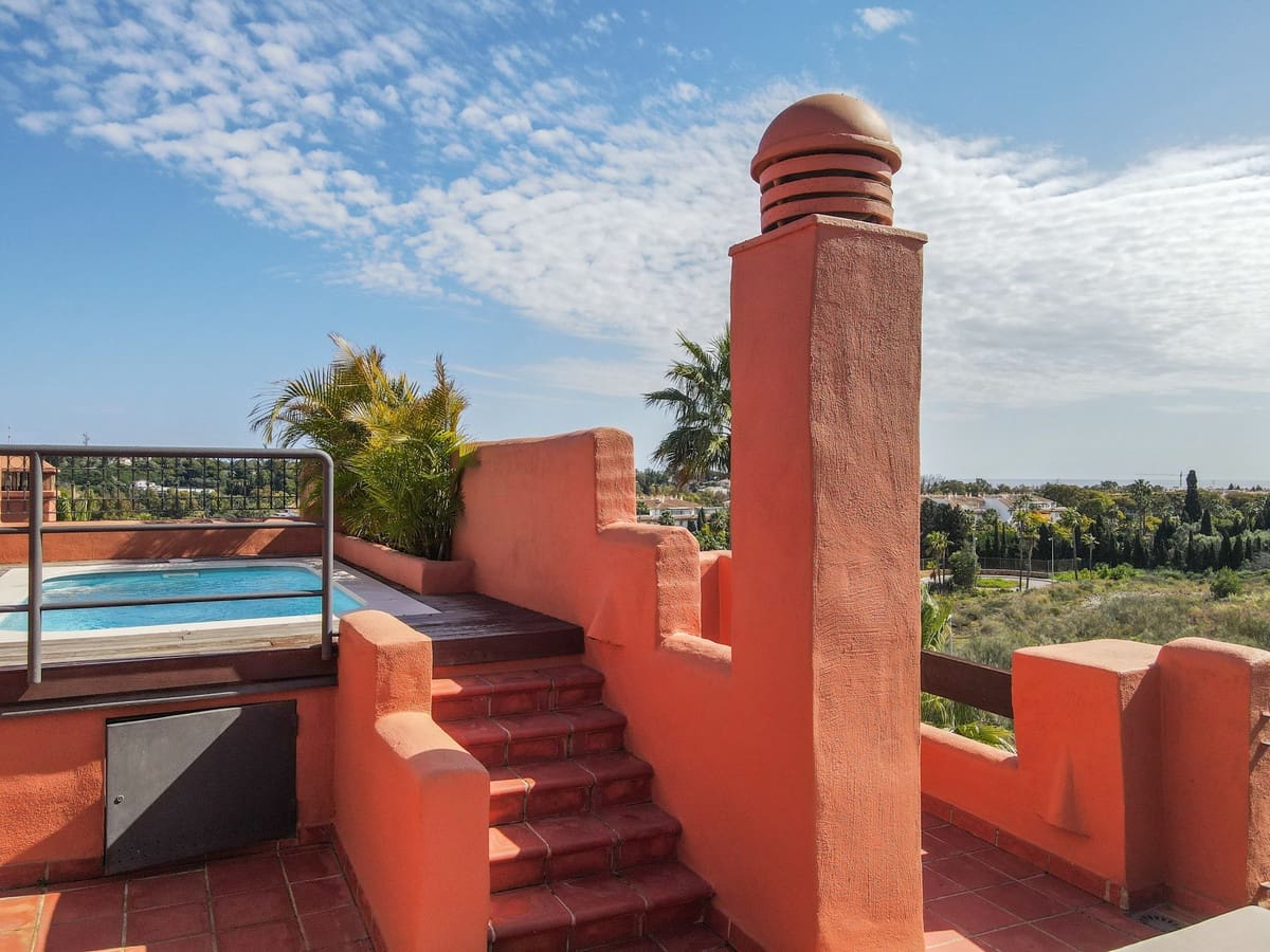 3 camera da letto Attico in vendita in Puerto Banus con piscina - 1.700.000 € (Rif: 9868947)