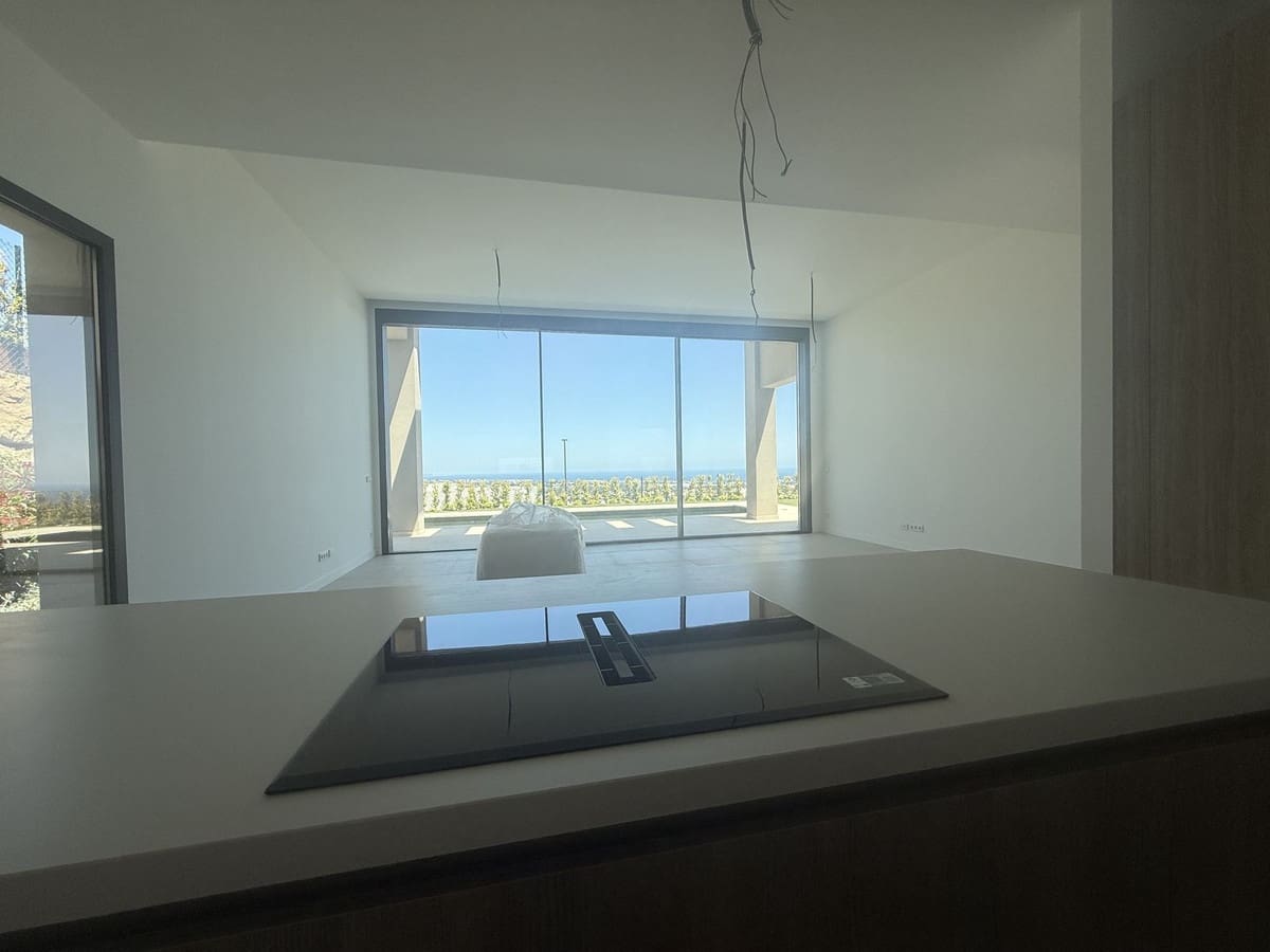 3 makuuhuone Huvila myytävänä paikassa Benahavis mukana uima-altaan - 1 895 000 € (Ref: 9868948)