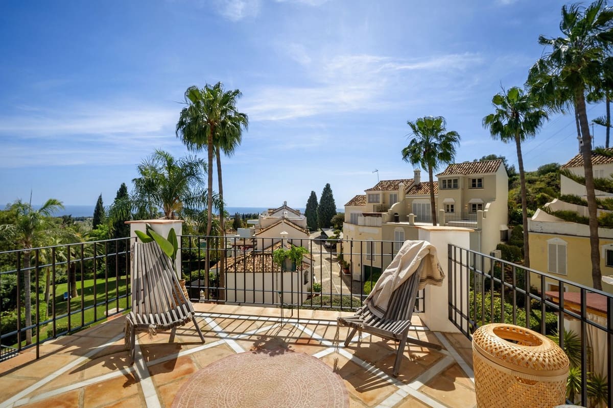 4 soverom Hus til salgs i Marbella med svømmebasseng - € 1 695 000 (Ref: 9868950)