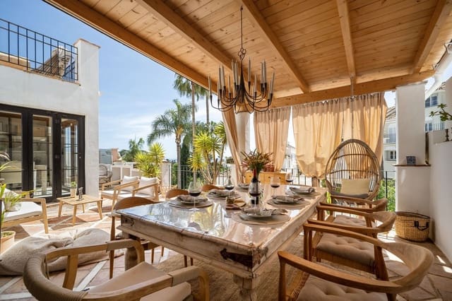 4 soverom Hus til salgs i Casco Antiguo, Marbella med svømmebasseng - € 1 695 000 (Ref: 9868950)