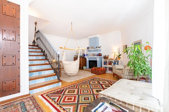 2 sovrum Hus till salu i Benahavís pueblo, Benahavís med pool - 429 000 € (Ref: 9868953)