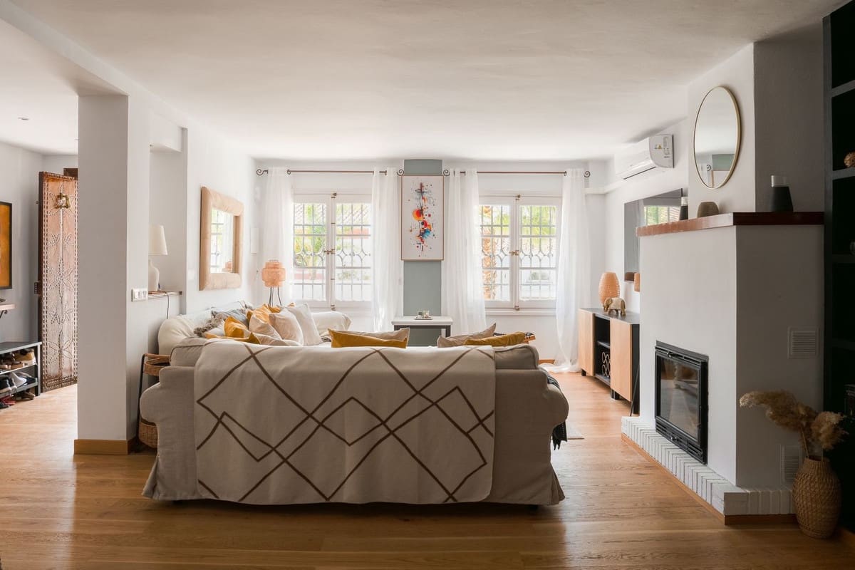 4 slaapkamer Huis te koop in Benahavis met zwembad - € 750.000 (Ref: 9868956)