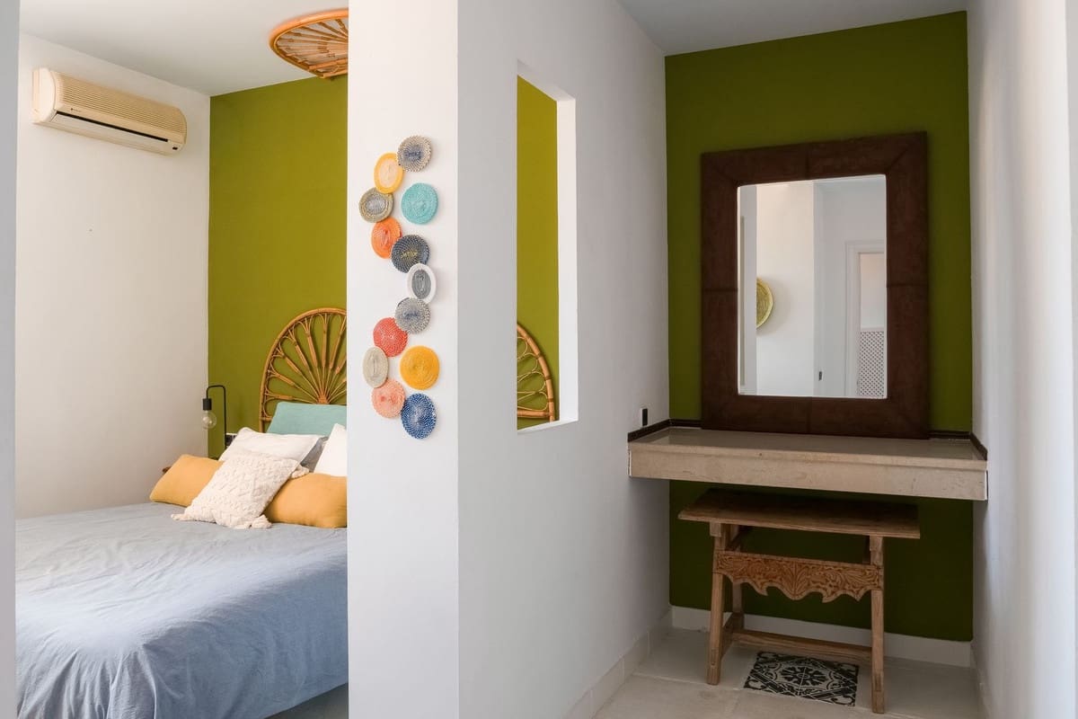 4 slaapkamer Huis te koop in Benahavis met zwembad - € 750.000 (Ref: 9868956)