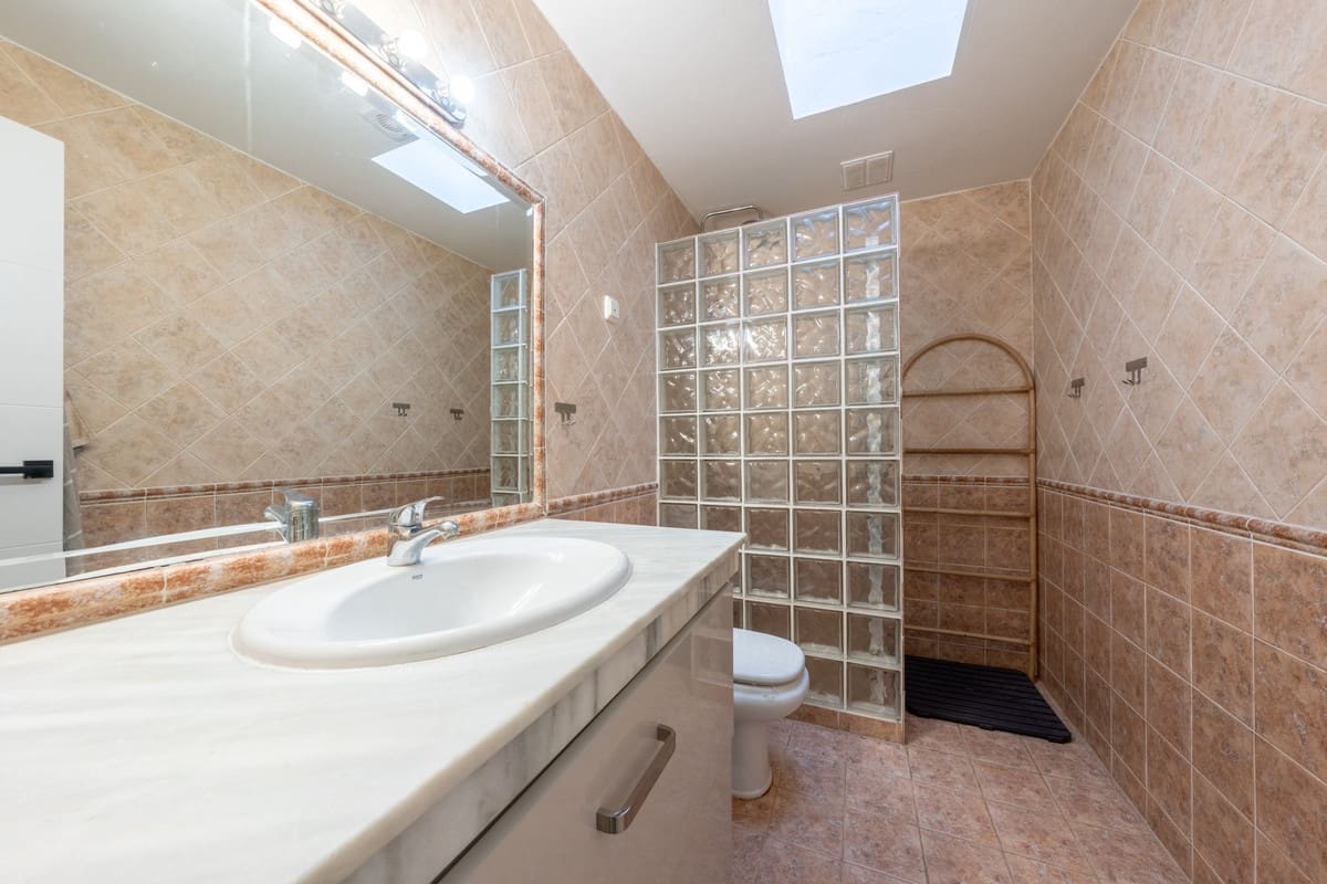 3 slaapkamer Huis te koop in Marbella met zwembad - € 795.000 (Ref: 9868959)