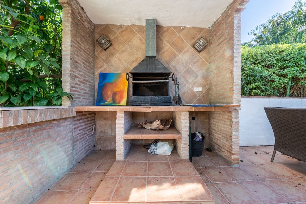3 slaapkamer Huis te koop in Marbella met zwembad - € 795.000 (Ref: 9868959)